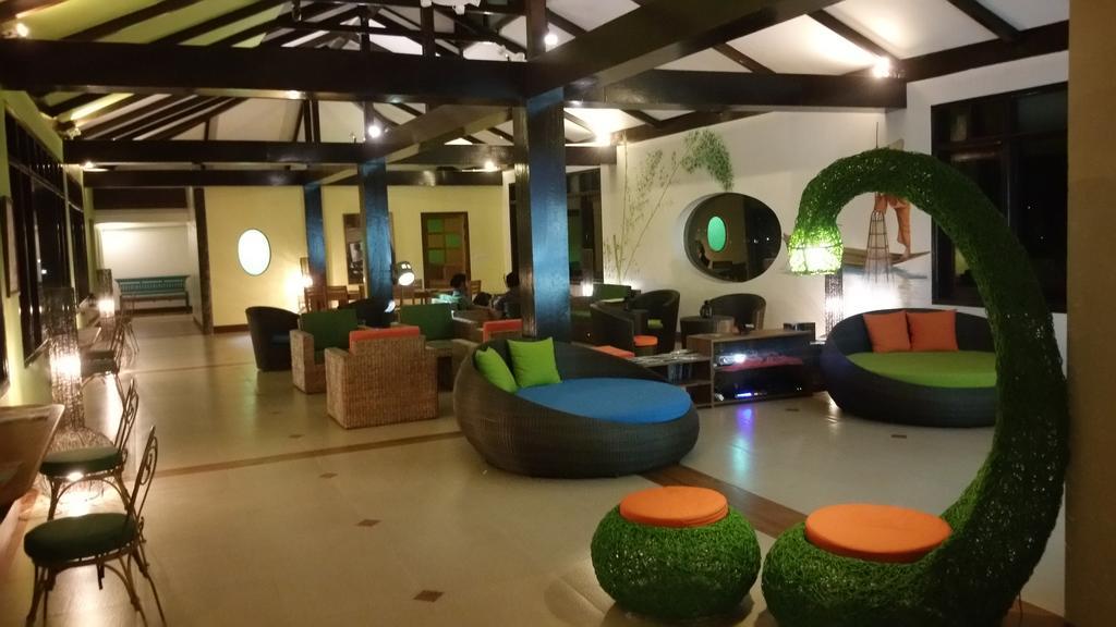 Thanakha Inle Hotel Nyaung Shwe Extérieur photo